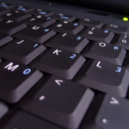 antikatastasi-pliktrologiou-laptop